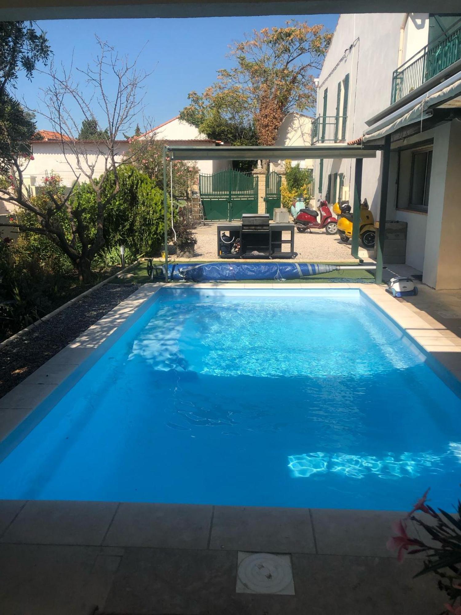 Chambre Chez L'Habitant Avec Piscine Marsella Exterior foto